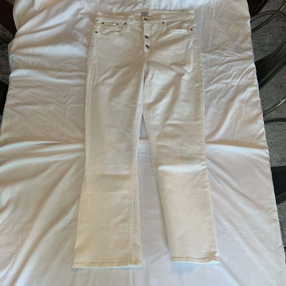 High-rise Full-length '90s Classic Straight-fit Jean In Ecru